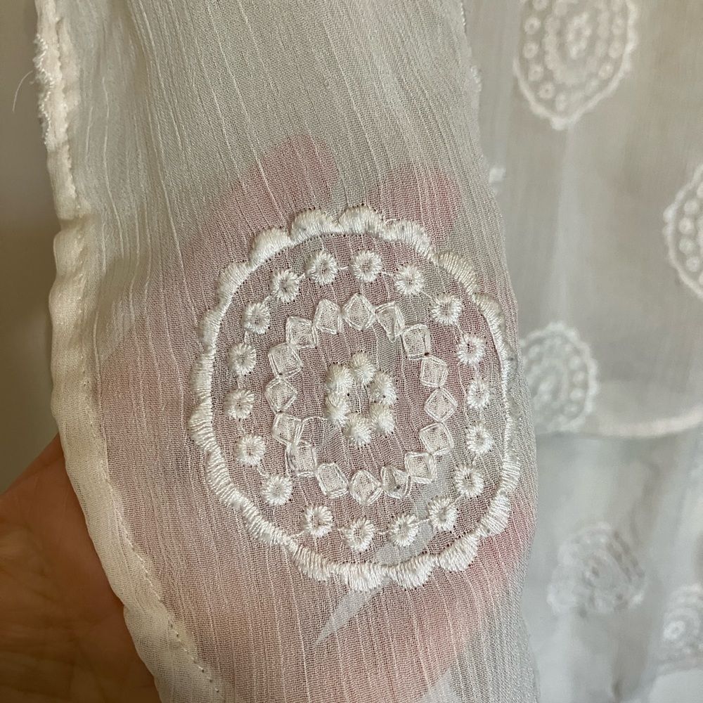 Knox Rose, bathing suit cover-up, sheer white, extra small, excellent condition - Picture 2 of 3